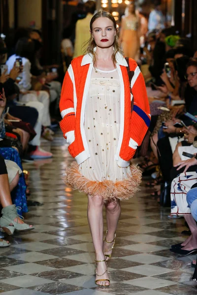Look 36